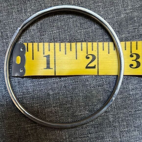 Mother of Pearl Bracelet | Silver Tone Bracelet - Picture 7 of 8